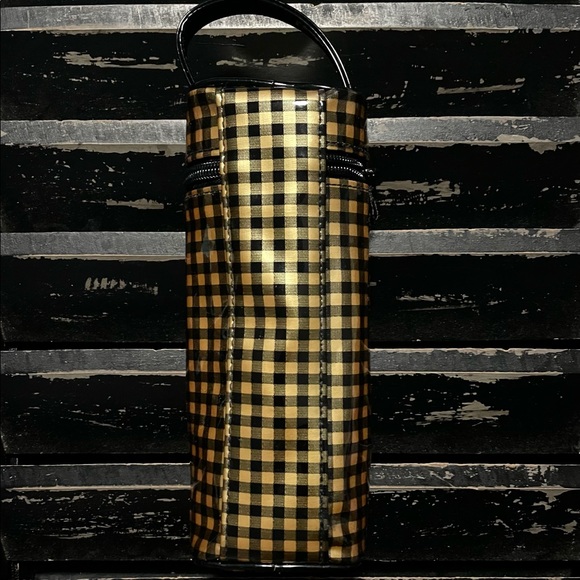 KENNETH COLE REACTION Vinyl Travel Toiletry Bag - Picture 4 of 6